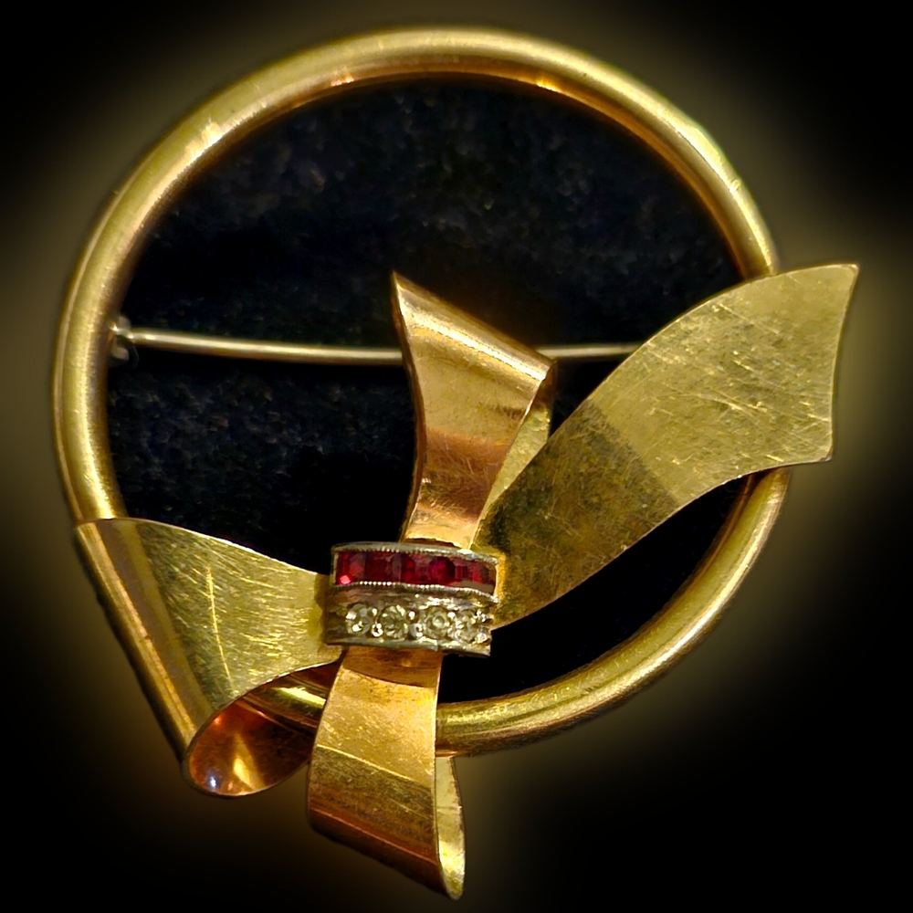 Vintage Taylord 1/20 12K Gold Filled & Rhinestone Ribbon Brooch - Picture 5 of 5